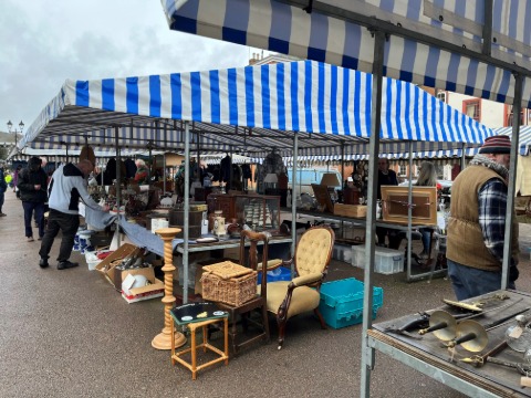 Antiques Market